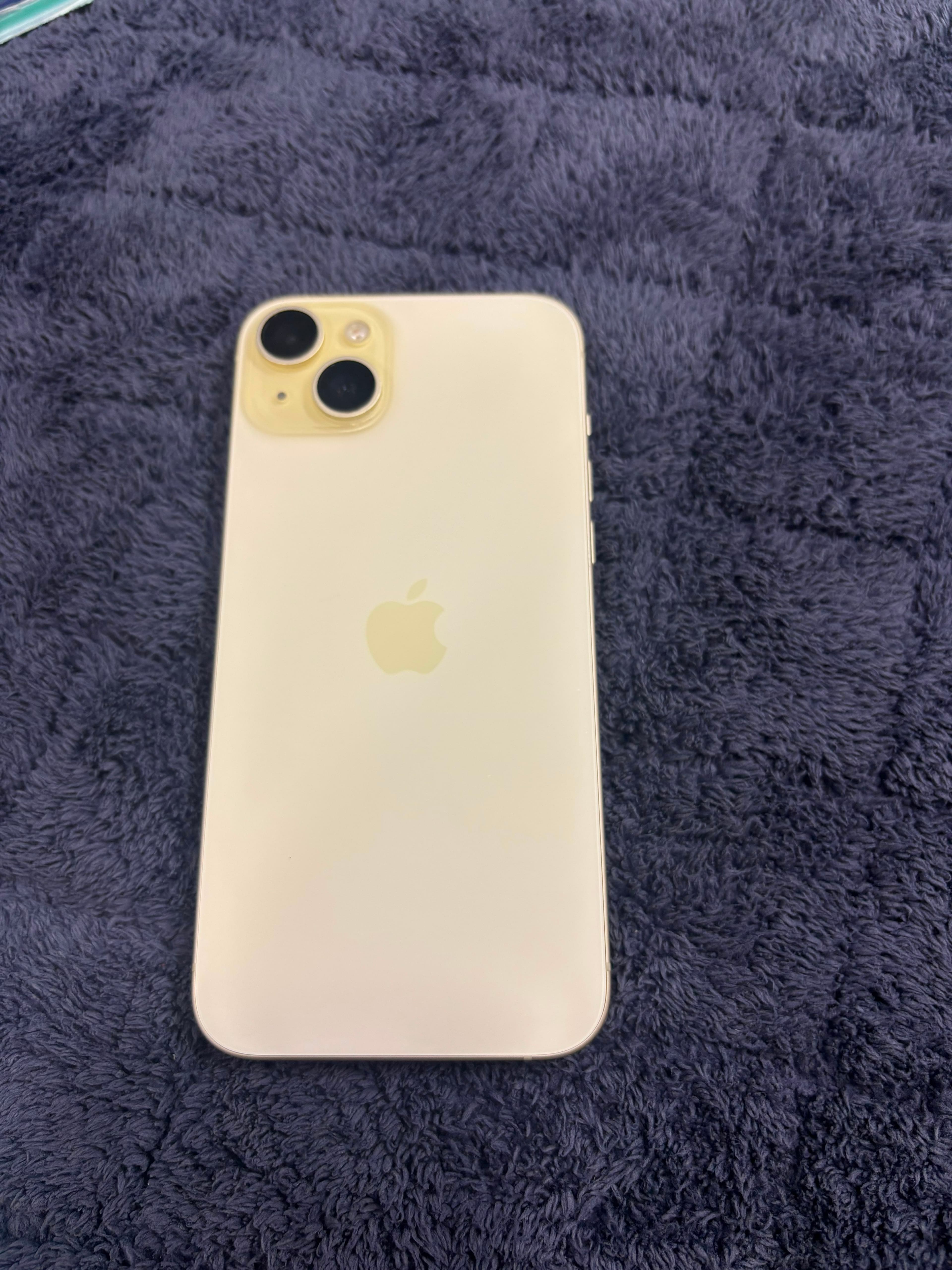 Apple iPhone 15 Plus · 256GB · Lemon — Excellent condition, 256 GB, Lemon for sale in Kasur