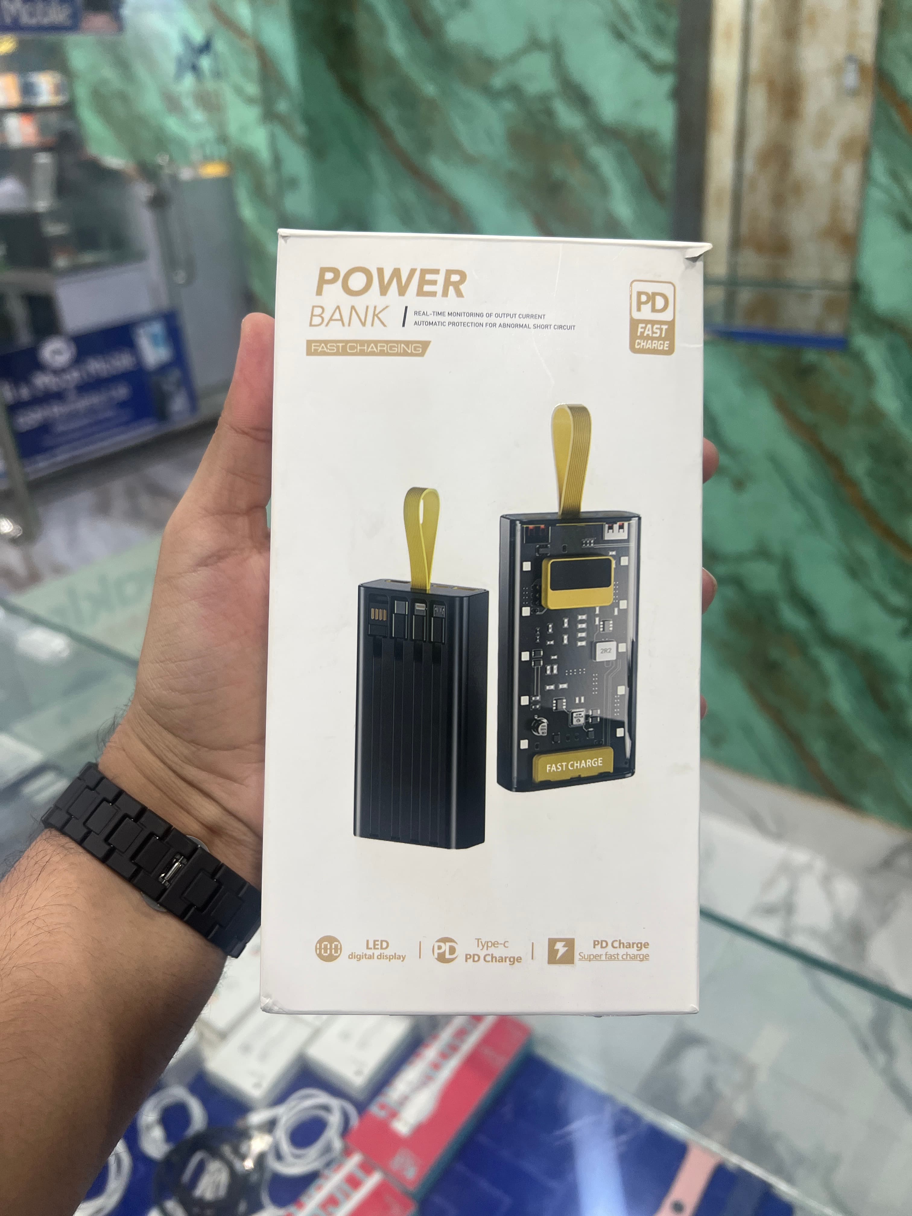 Fast charging power bank