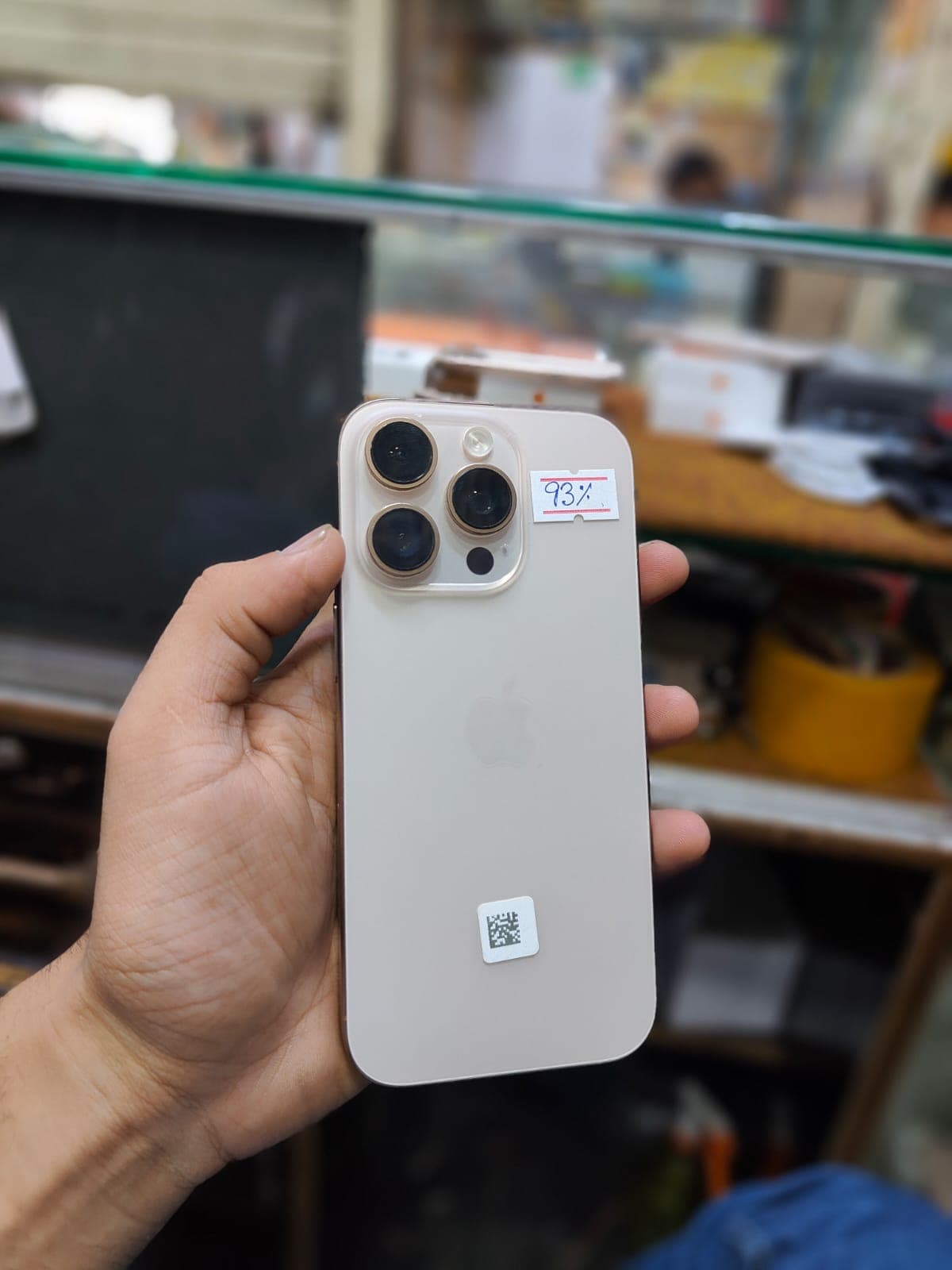 Apple iPhone 16 Pro · 128GB · Desert titanium — Excellent condition, 128 GB, Desert titanium for sale in Kasur